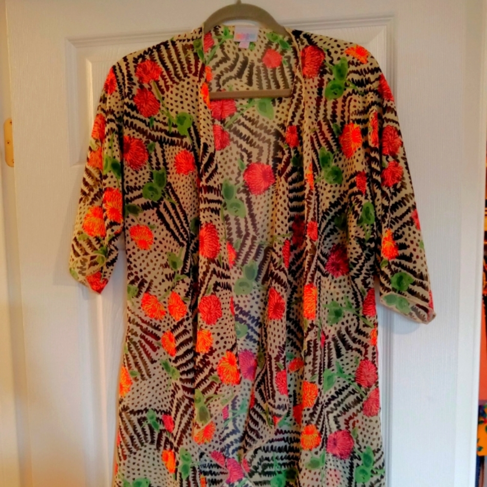 LuLaRoe Shirley